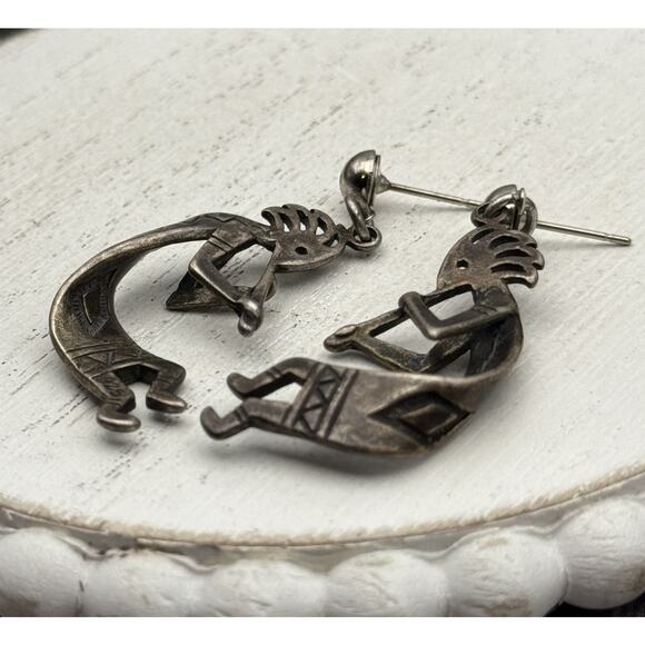 Sterling Silver 925 Southwest Kokopelli Dangle Earrings 7.85 G / 1.5 In - Picture 3 of 4